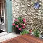 Bed & Breakfast La Maison De La Riviere Espéraza