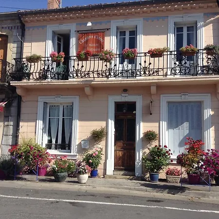 La Maison De La Riviere 3* Esperaza